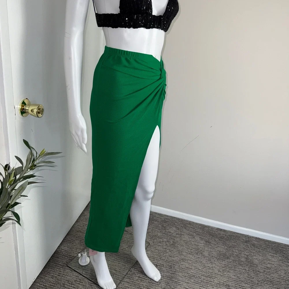 Micas Knee Length Green Skirt High‎ Slit Twist Front Fitted Maxi Size XS